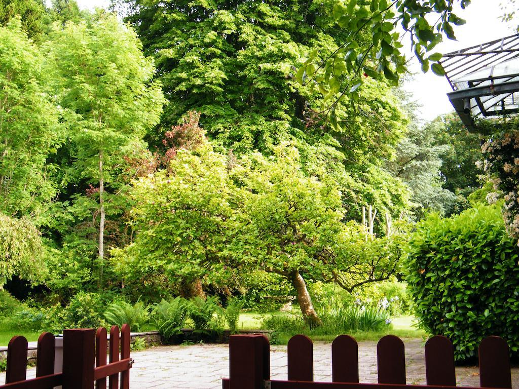 Villa Des Capucins ليوكسيل لو بينز المظهر الخارجي الصورة