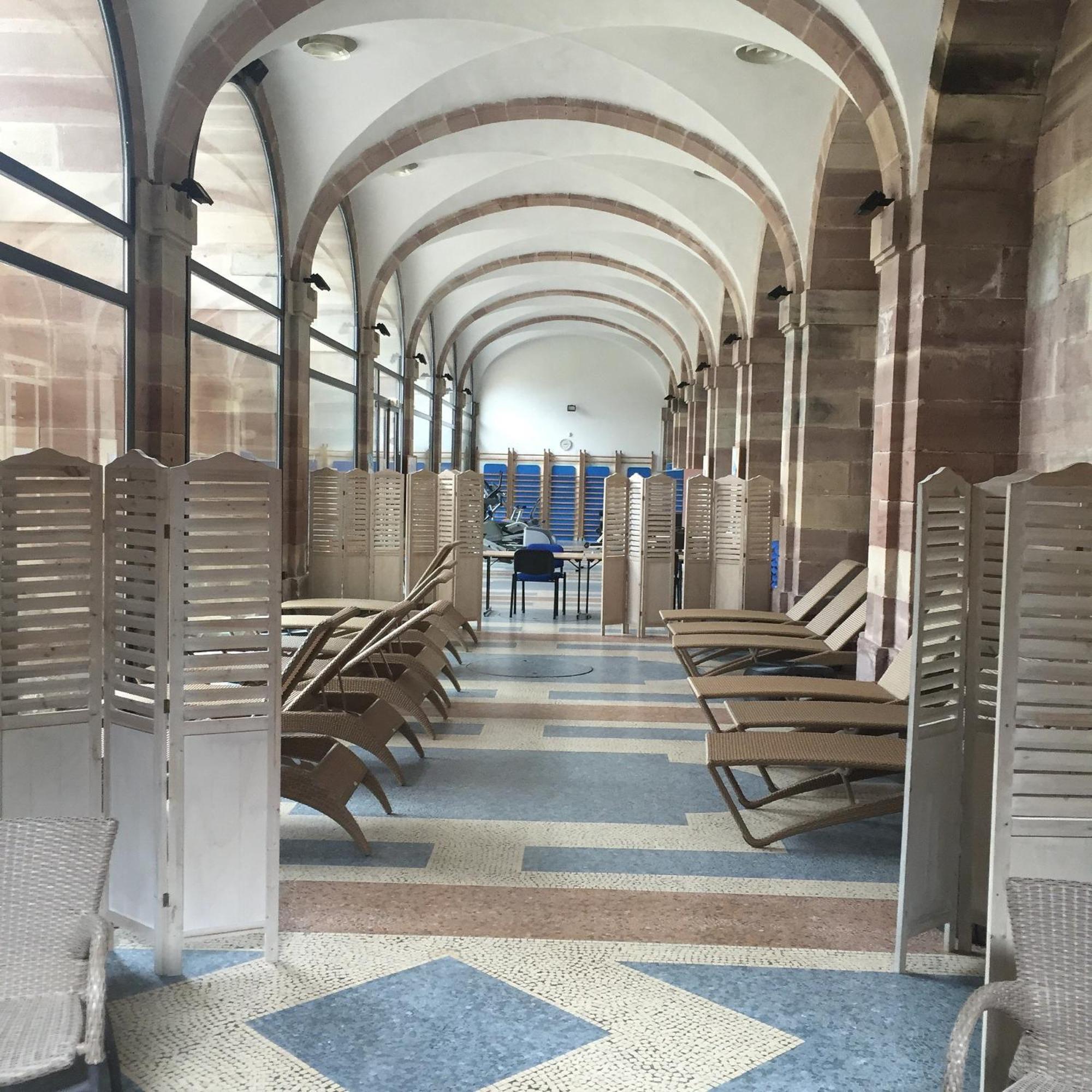 Villa Des Capucins ليوكسيل لو بينز المظهر الخارجي الصورة