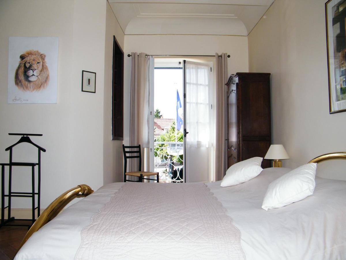 Villa Des Capucins ليوكسيل لو بينز المظهر الخارجي الصورة