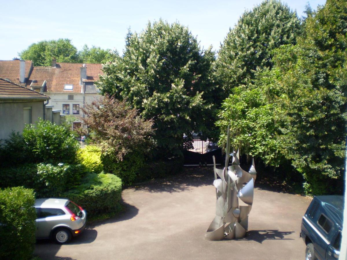 Villa Des Capucins ليوكسيل لو بينز المظهر الخارجي الصورة